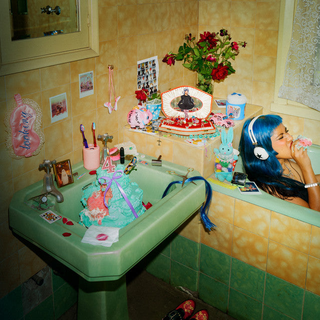 Ecca Vandal – Looking for People to Unfollow (Bathroom Blue Vinyl) (Pre-order)
